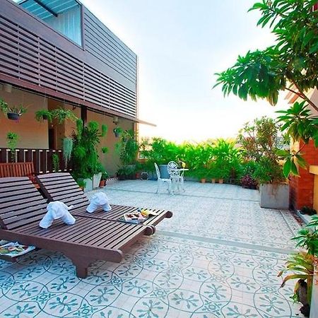 Hostel Sakul House Bangkok Zewnętrze zdjęcie