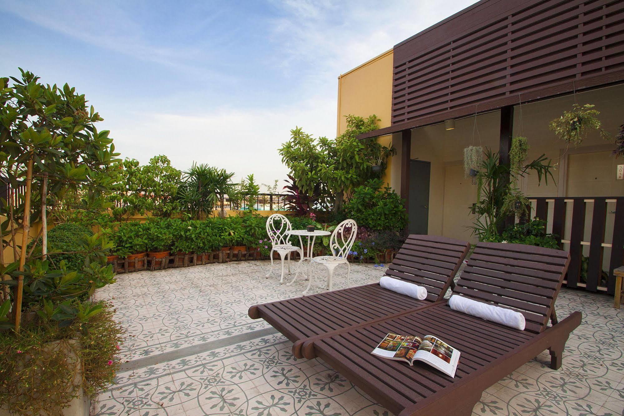 Hostel Sakul House Bangkok Zewnętrze zdjęcie