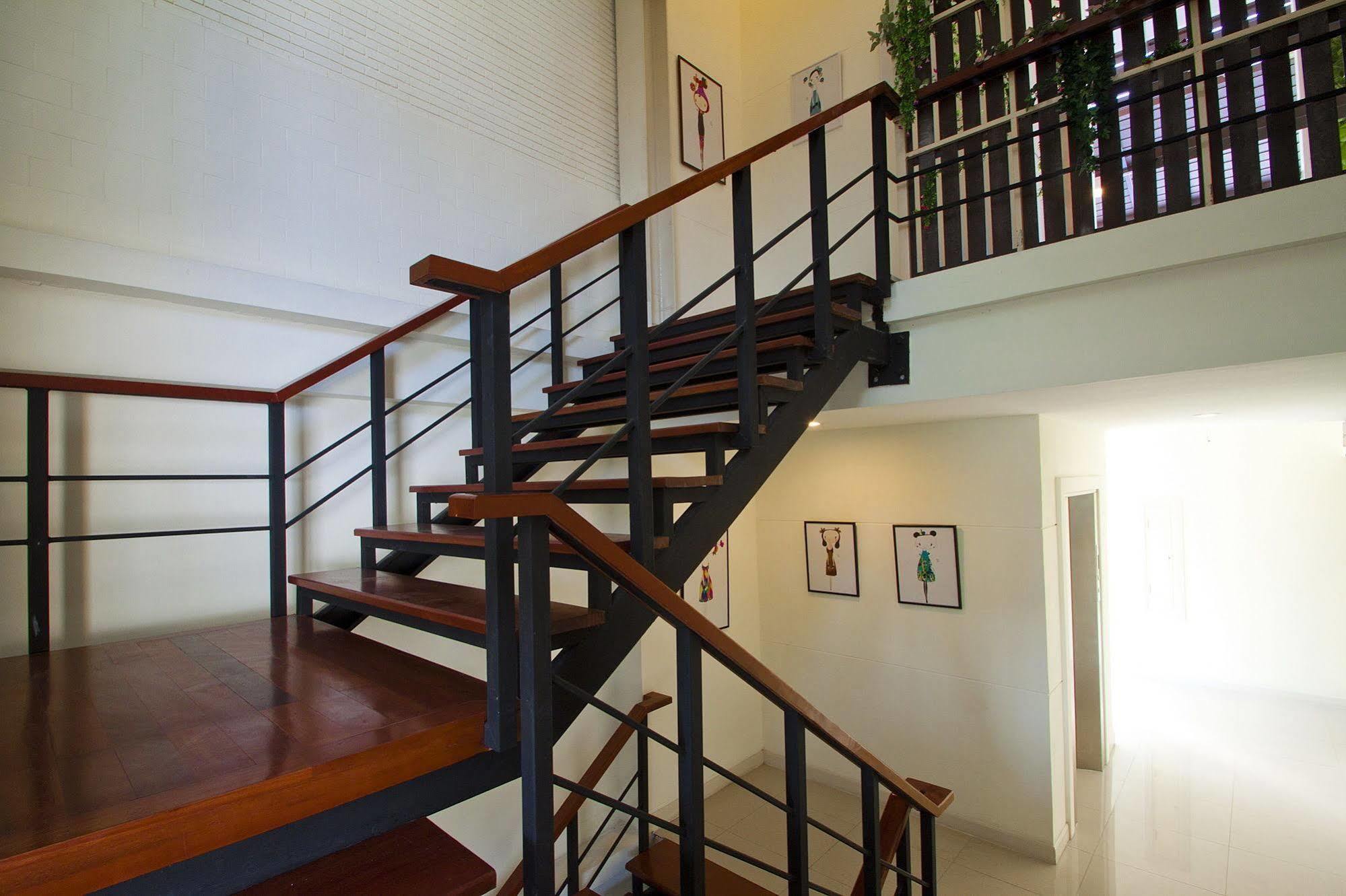 Hostel Sakul House Bangkok Zewnętrze zdjęcie